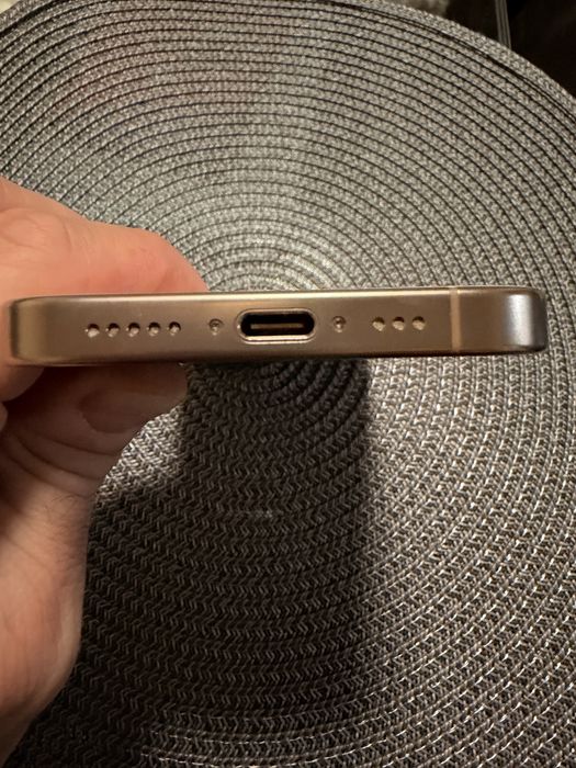 iPhone 16 Pro, 128Gb, Desert Titanium, Esim