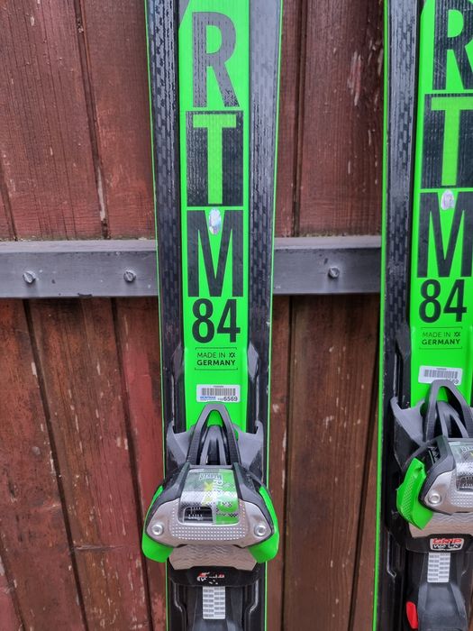 Schii 172 cm Volkl RTM 84 tip rocker