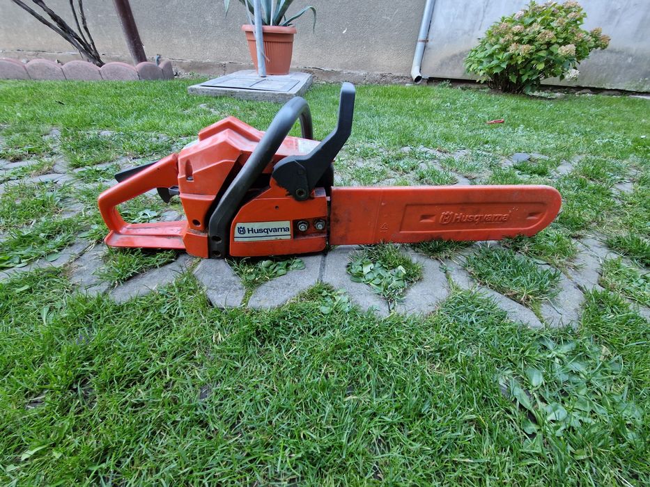 Drujba Husqvarna 136