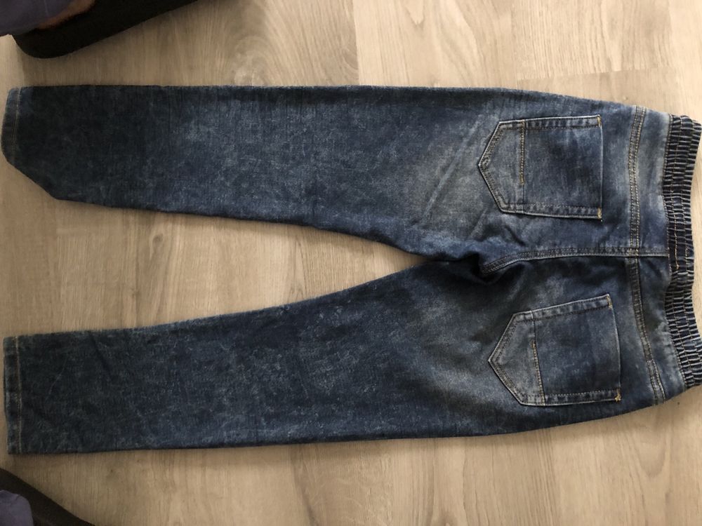 Jeans/Blugi baieti 8-9-10 ani