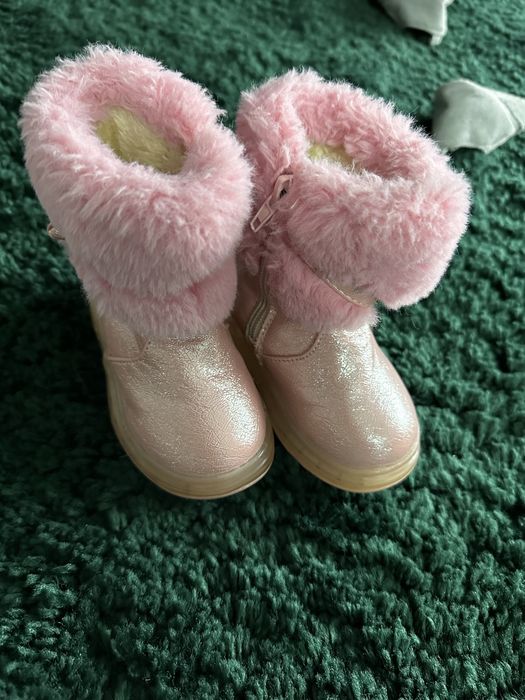 Ghete imblanite de vanzare