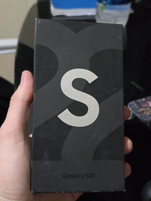 Samsung s22/Самсунг с22