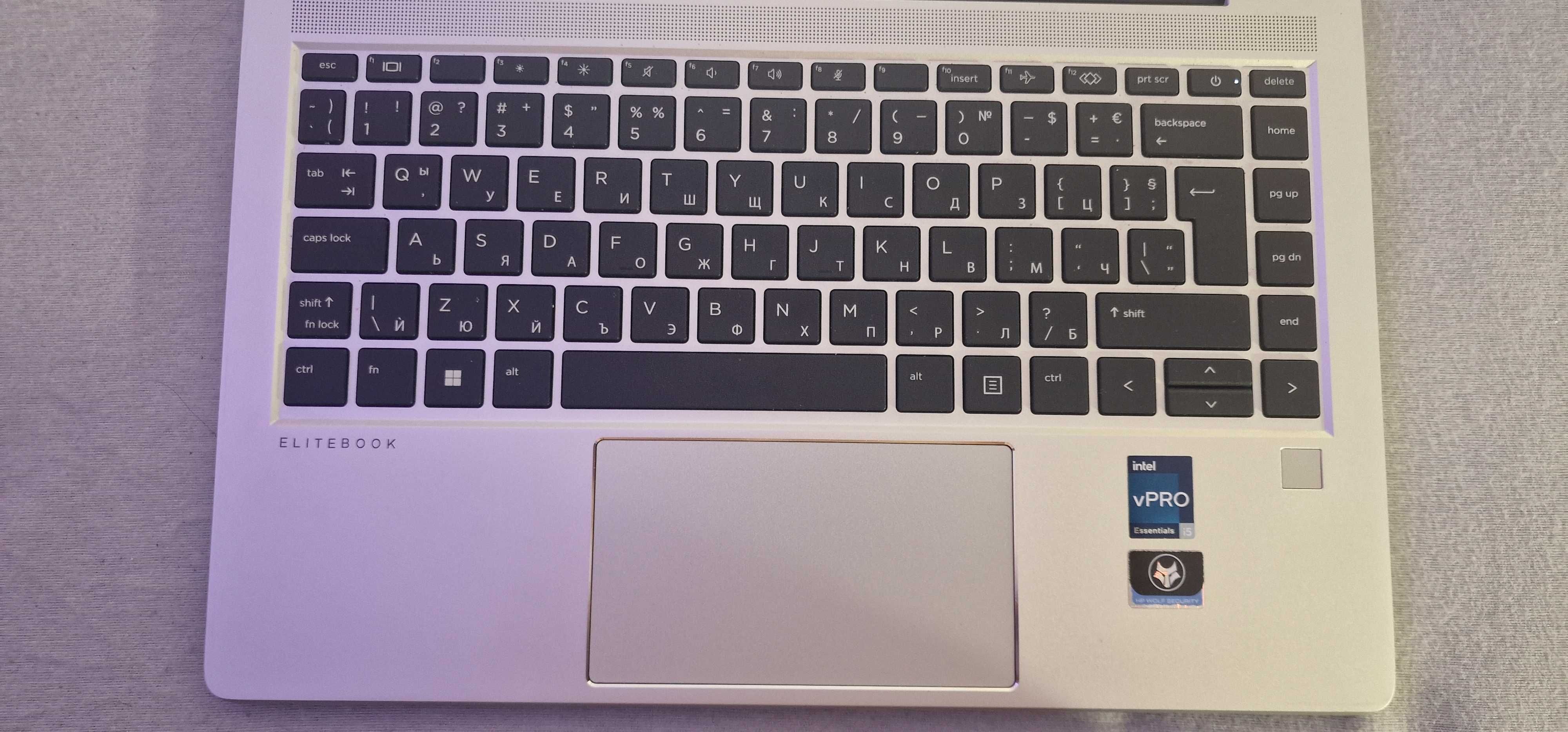 HP EliteBook 640 14 inch G9 Notebook PC