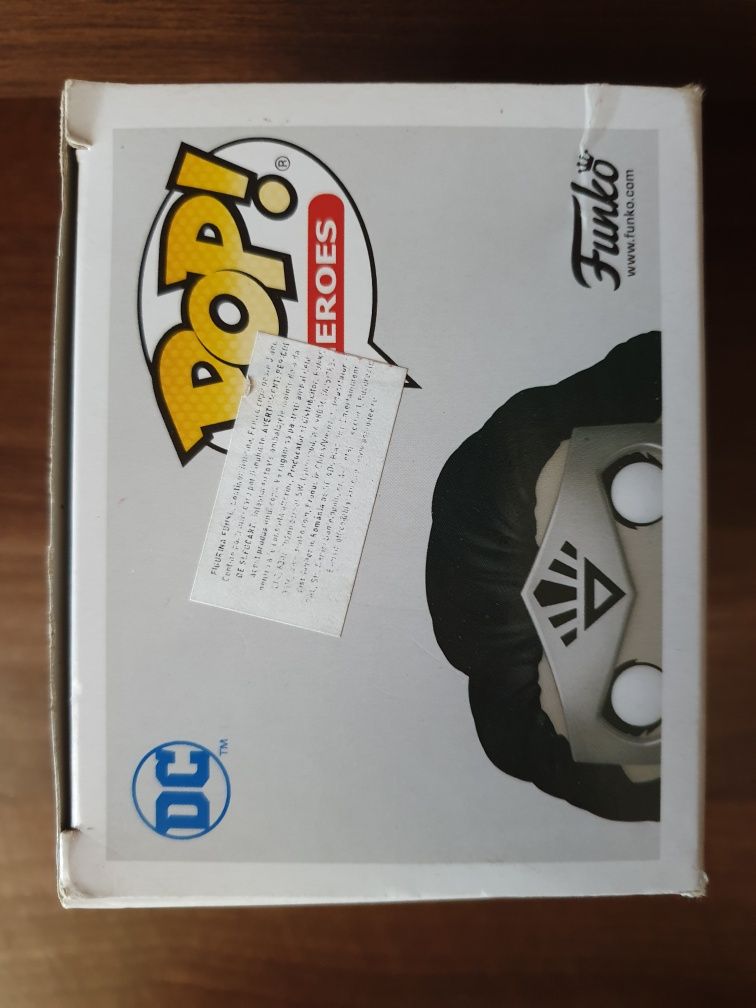 Funko Pop Wonder Woman Black Lantern #393