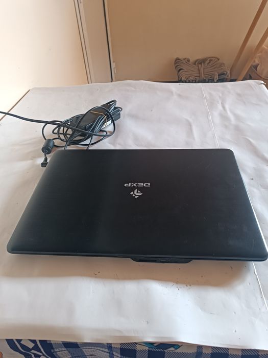 Noutbuk DEXP SSD xardliy