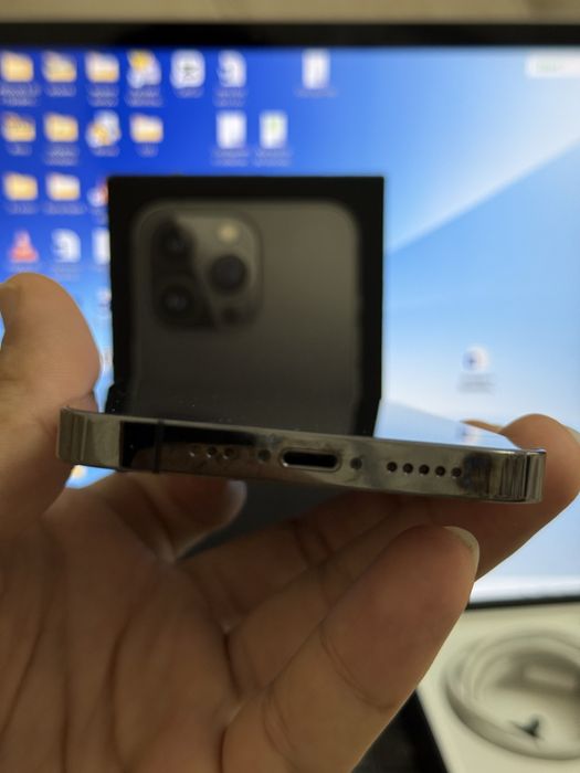 Продаю iPhone 13 pro 256