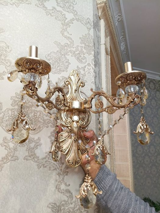 Продам 2 люстры бра в отличном состоянии