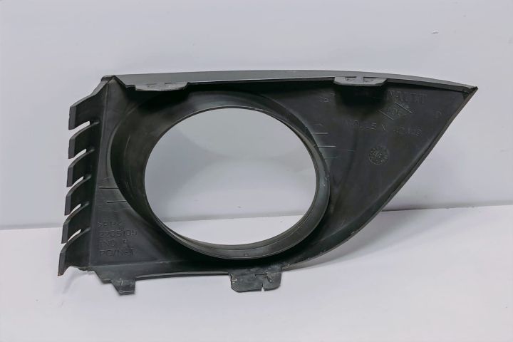 Grila proiector dreapta fata   2205105 Renault Vel Satis prima genera