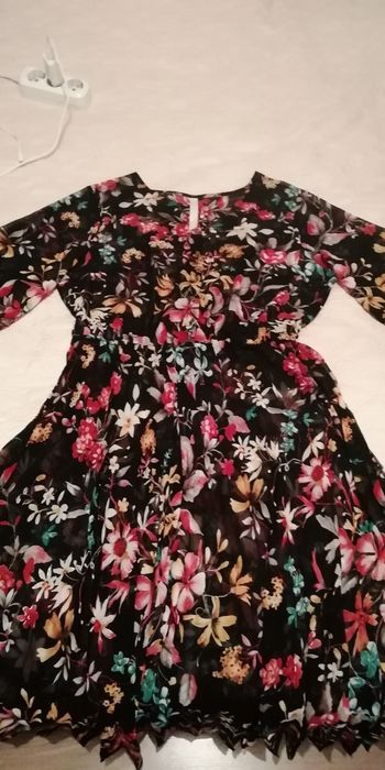 Продам платье Турция 50-52рр5000тнтн