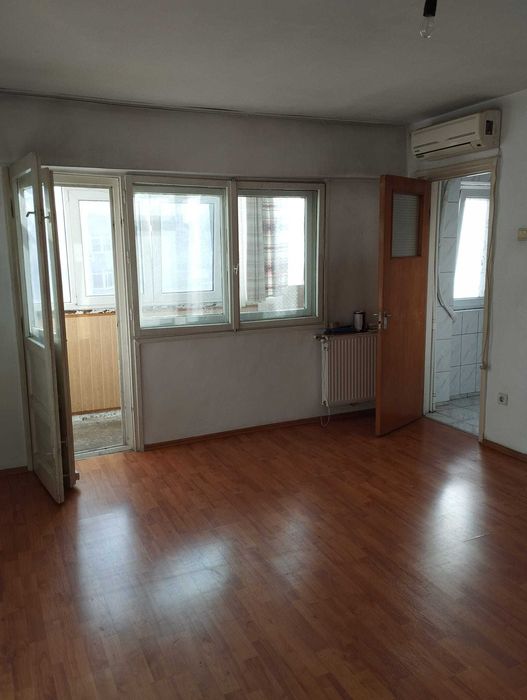 Garsoniera  de vanzare - ideala pentru locuit