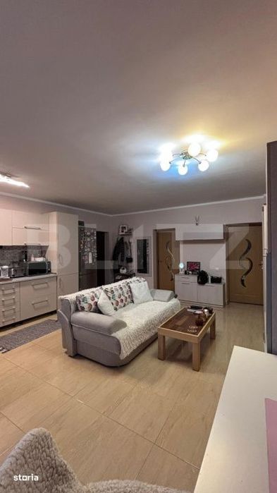 Apartament 2 camere, cu gradina, zona Vivo