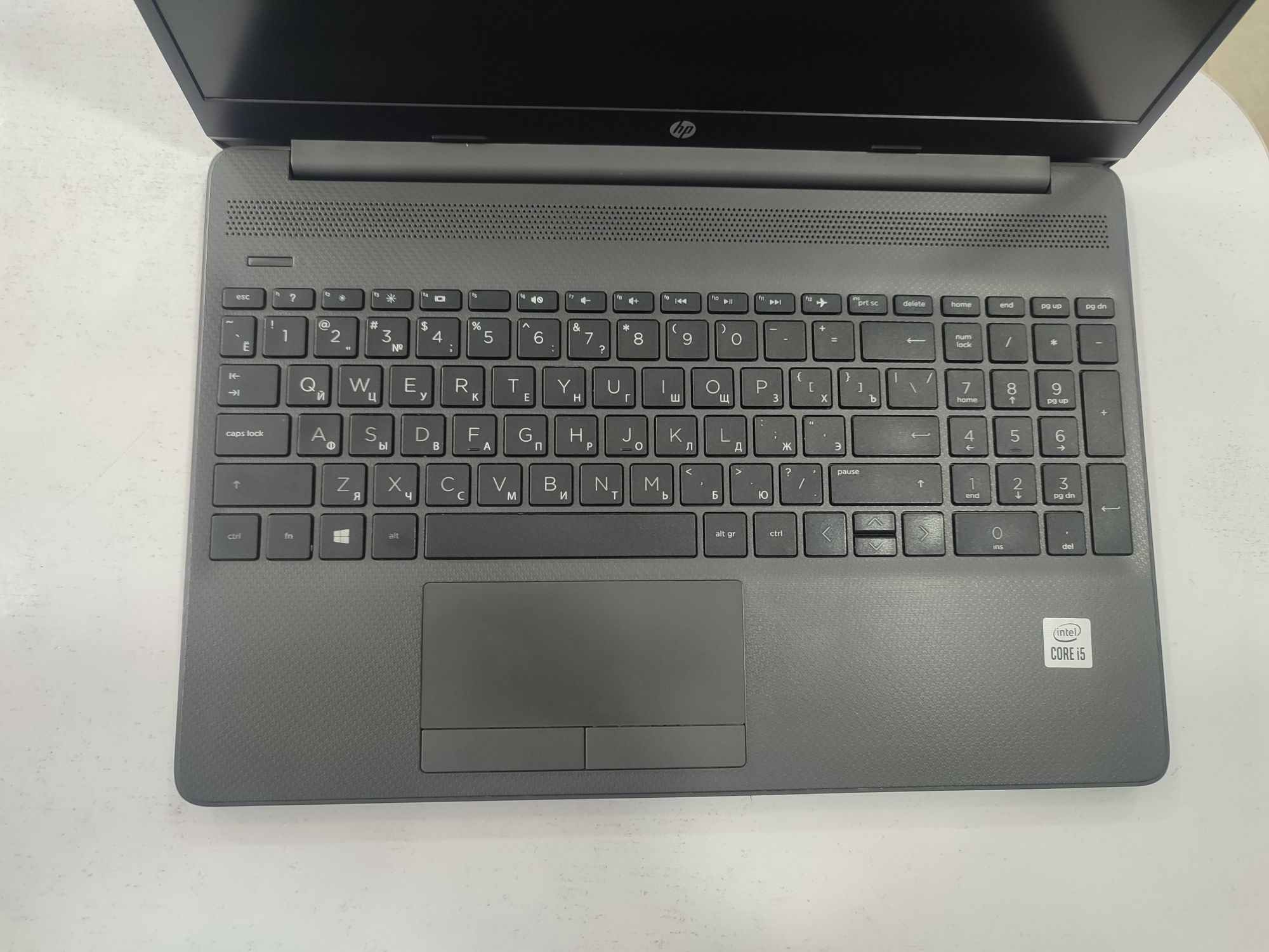 HP core i5 10 avlod ideal holatda dasturchilar uchun