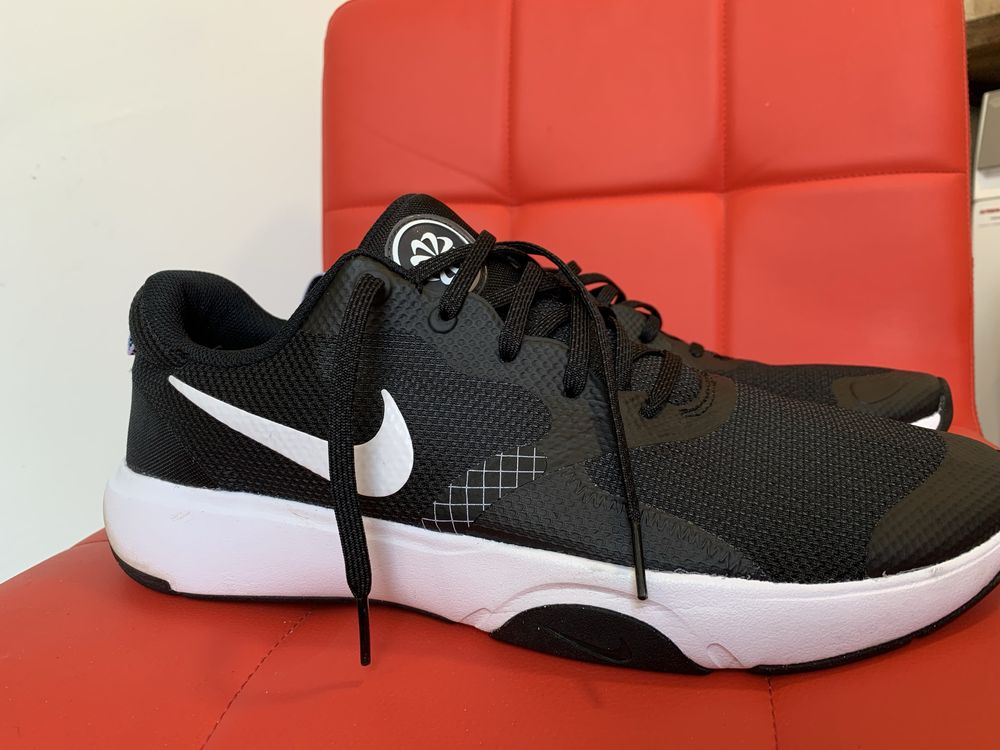 Маратонки NIKE