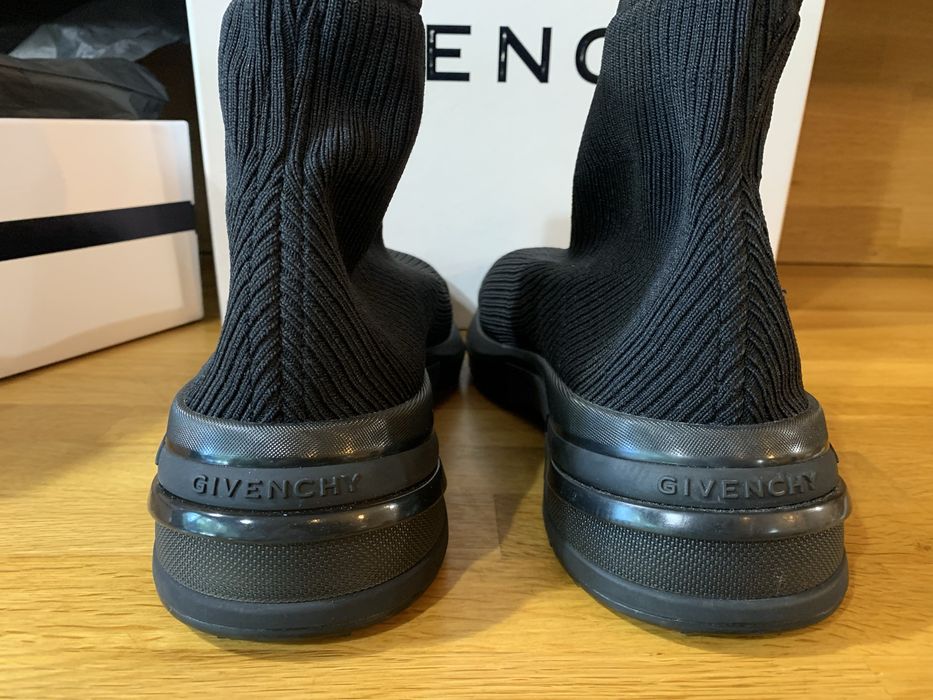 Обивки  тип чорап Givenchy  43 номер оригинални