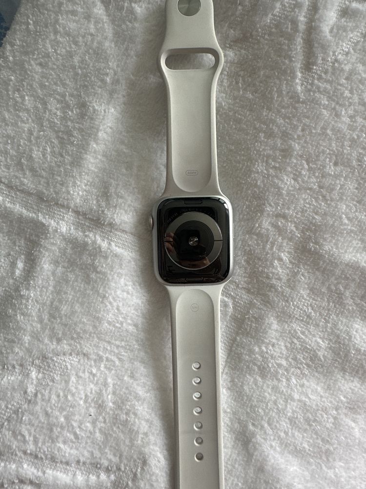 Apple watch series 5 44mm