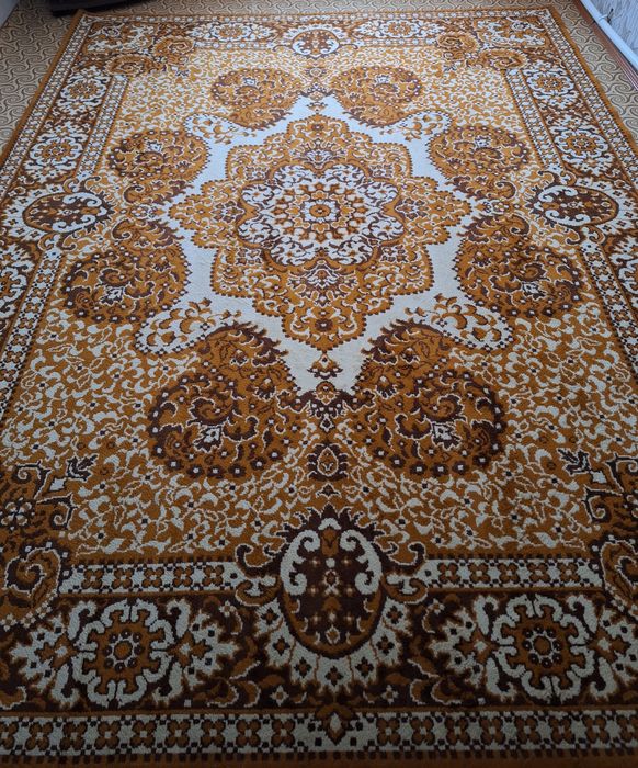 Продам ковёр,  палас дорожка