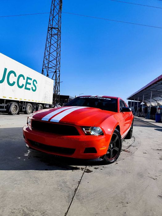 Ford Mustang 2012/3.7L/Posibilitate finantare