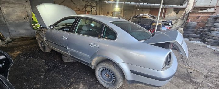 Motor fara anexe Volkswagen VW Passat B5.5 (facelift)