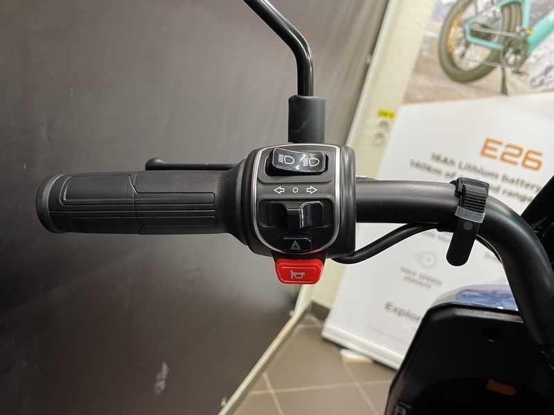 Scuter Electric EQUICKEY F6 2000W 25 km/h Autonomie 120 km FĂRĂ PERMIS