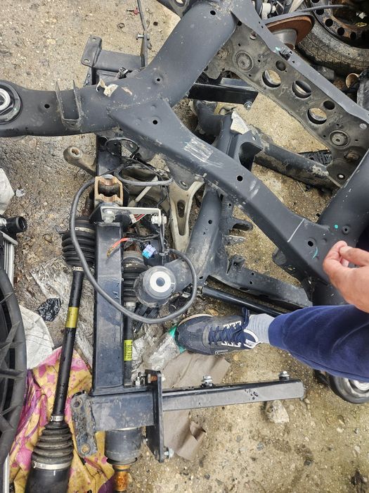 Теглич за Mercedes 164