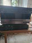 Statie cu amplificator plus o statie Hermann boxe  beringer.  Stative