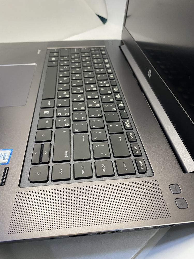 Ноутбук HP workstation