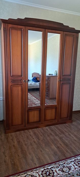Продается спальный мебель