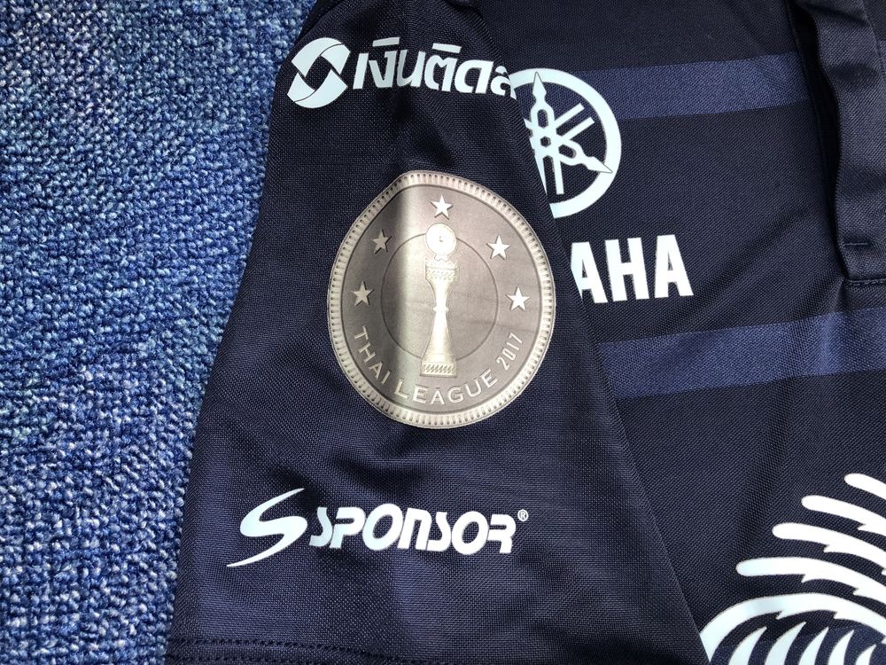 Buriram United 2017 Home Jersey ОРИГИНАЛНА футболна фланелка - р.S