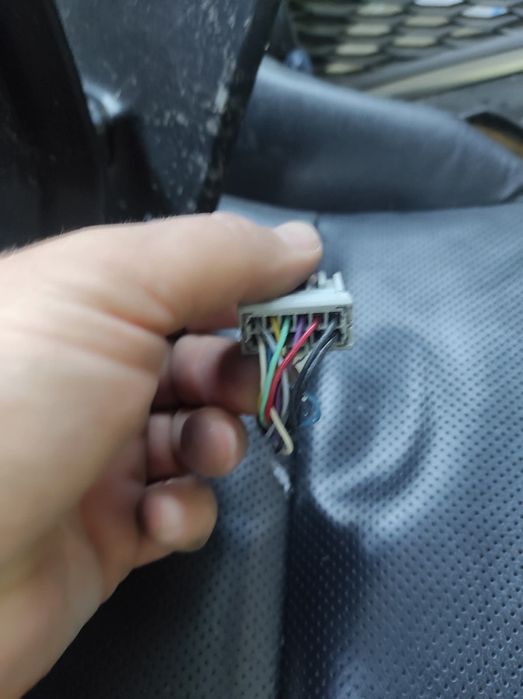 Огледала от Сивик 9