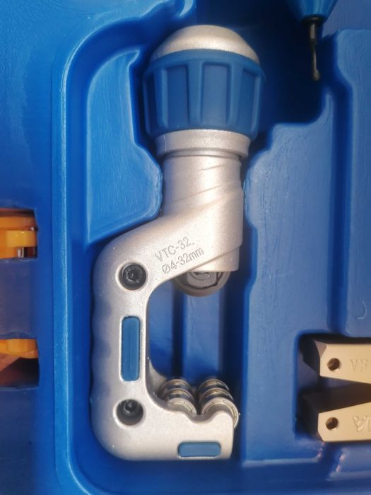 комплект за монтаж на климатици VALUE VTB-5B-I R 410A