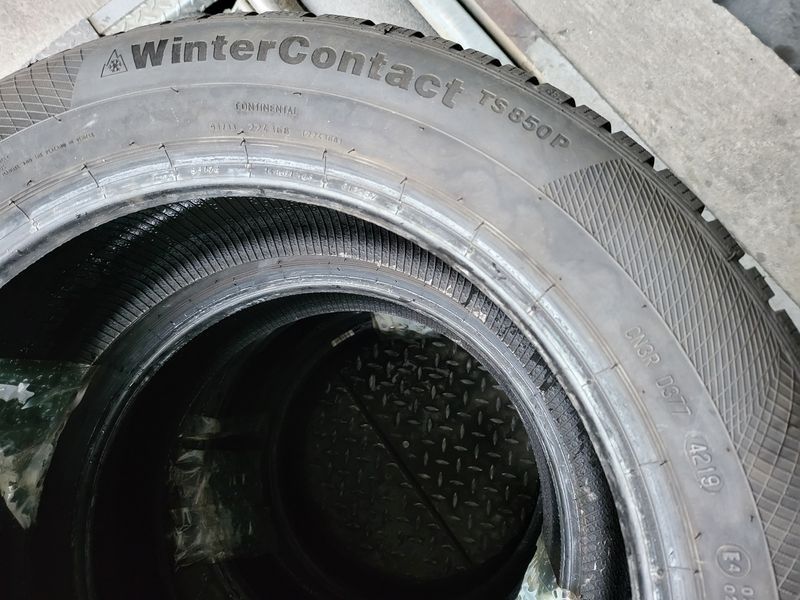 215/55/17 Continental 4бр