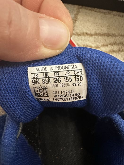 Зимни обувки адидас момче