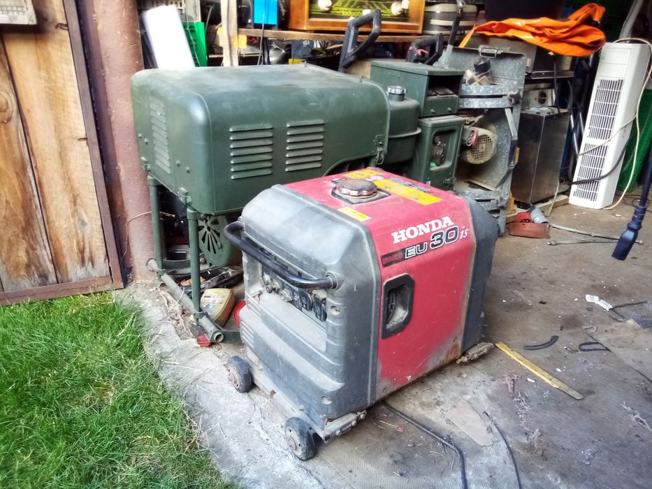 Generator curent mono și trifazic Honda, Bosch