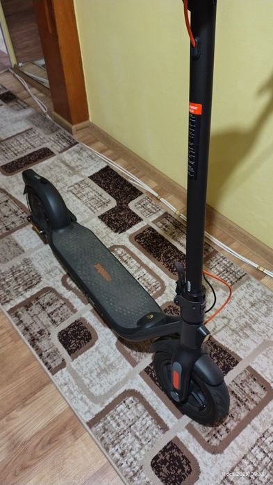 Trotineta electrica Segway ninebot f2 plus