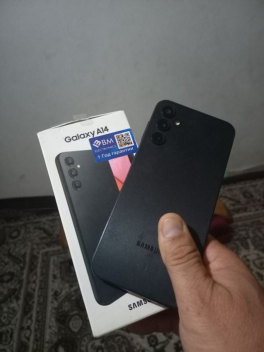 A14 Samsung holati ideal tiniq 64GB hotirasi usta ko'rmagan radnoy.