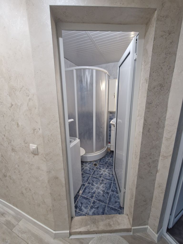 Продава се Тристаен апартамент в Добрич, Център - 76 кв.м за 1611 €/кв.м - Снимка #5