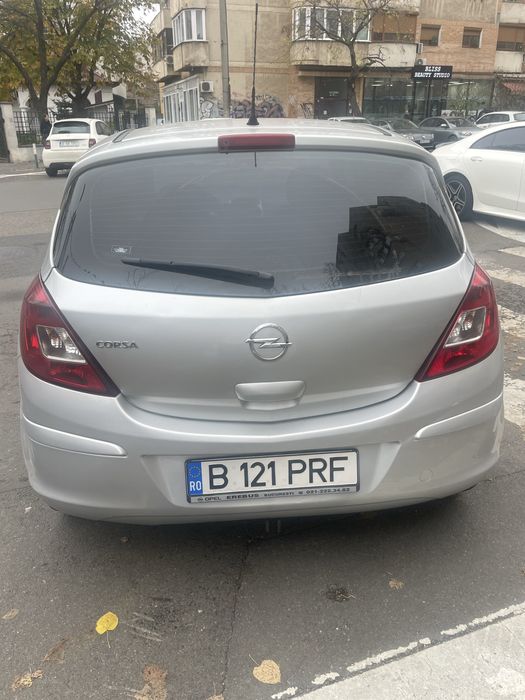 Opel Corsa 2014 1.2 benzina + gpl