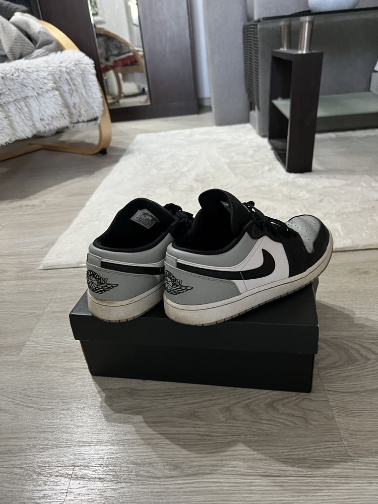 Nike Air Jordan 1 Low Shadow Toe