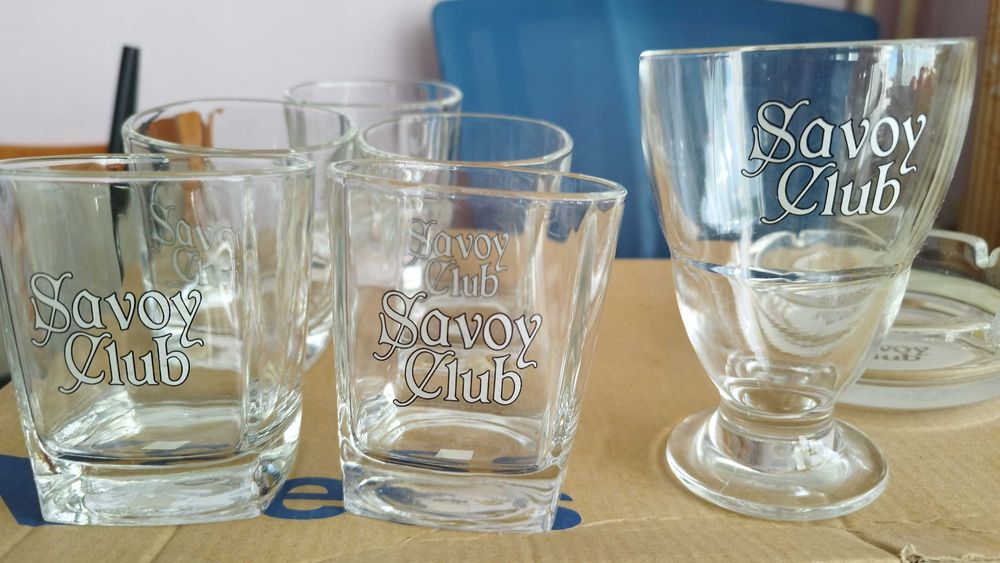 Кристални и стъклени чаши