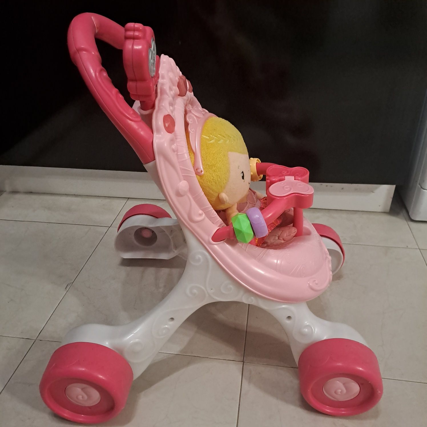 Fisher Price - Проходилка-количка за кукли