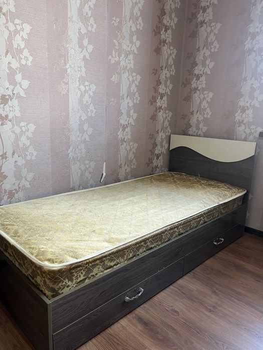 Кровать односпальный, гарнитур