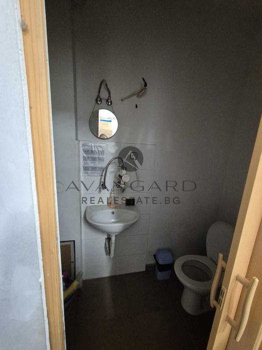 оф.22875 Двуетажна къща с магазин/ Градската градина