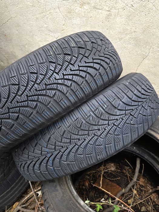2бр. 195 60 16 Goodyear зимни.