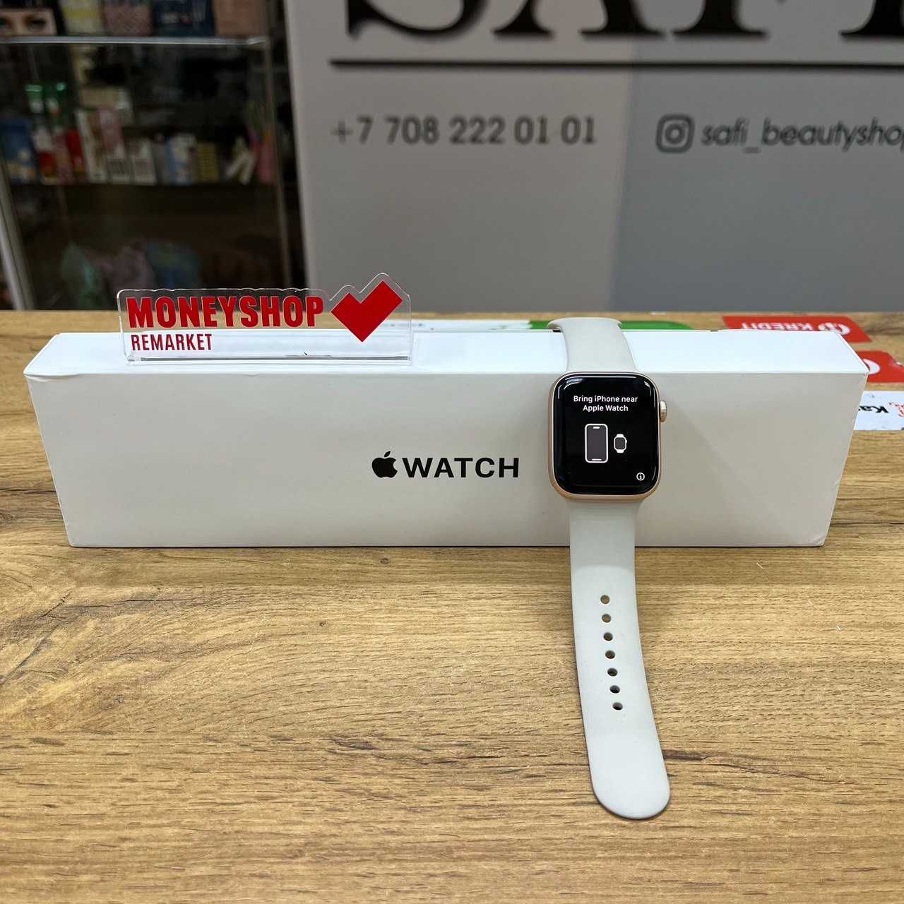 000А8 - Смарт-часы Apple Watch SE 44mm / КТ126362