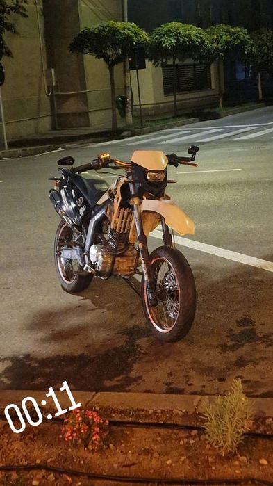 Vând bashan BS125GY-6I supermoto a1