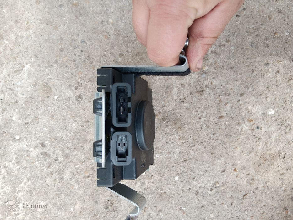 Продавам усилвател за антена за audi a3 8p