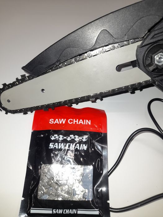 Minidrujbă cu acumulator