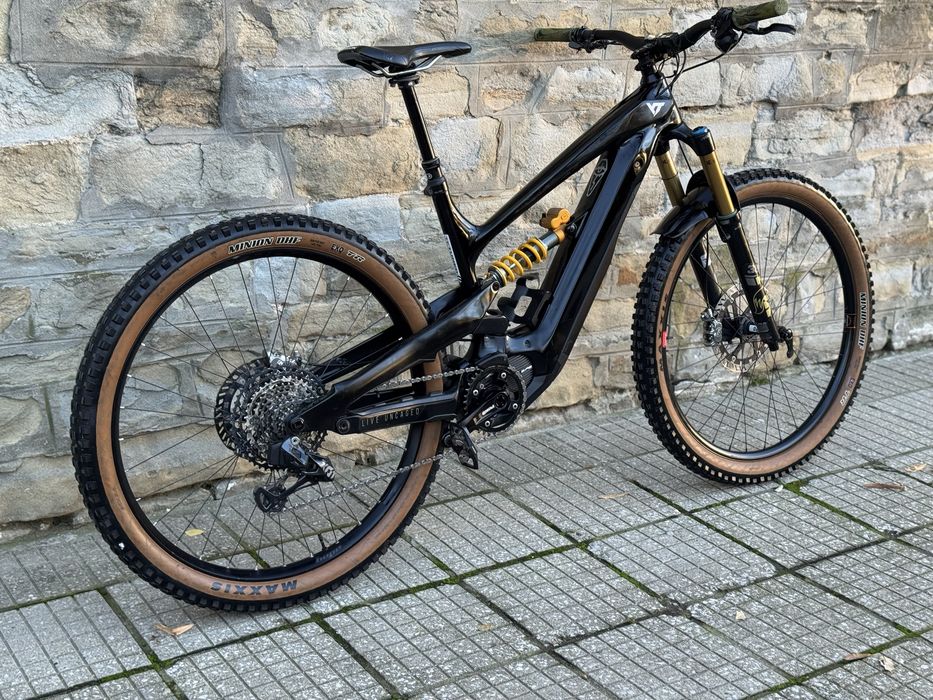 Електрически велосипед E-bike YT INDUSTRIES DECOY CORE 720 ( L размер)