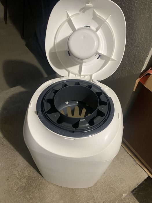 Sistem de gunoi pt scutece