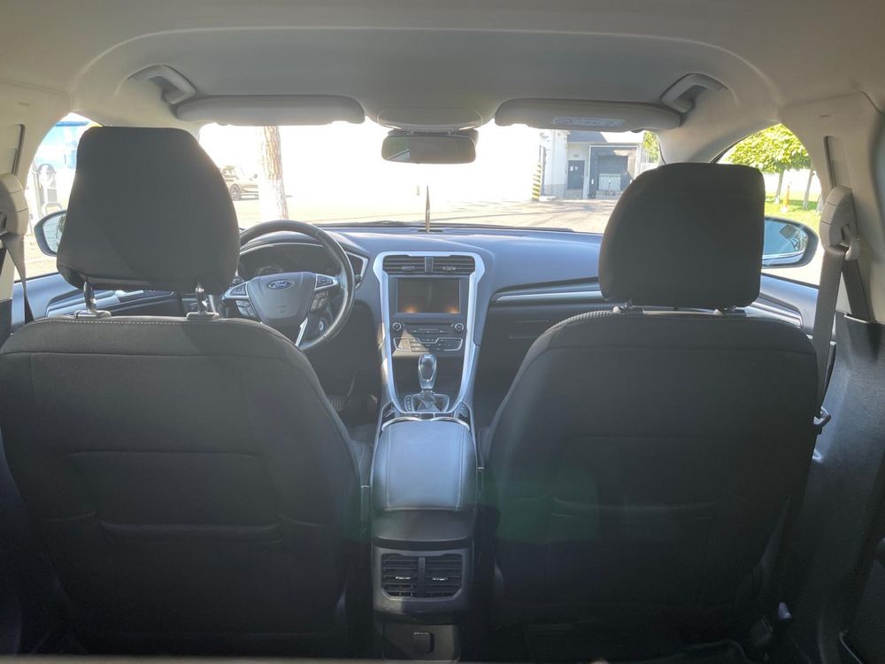Vand ford mondeo mk5 sau schimb cu logan 2023